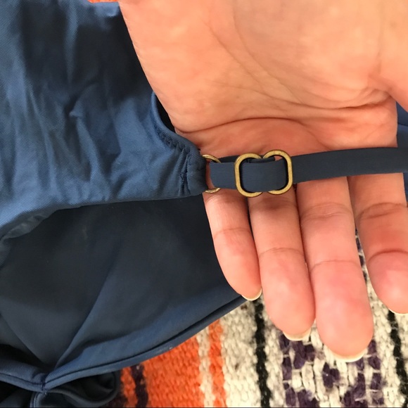 NWT Becca Swim Off The Shoulder Wrap Bikini Top - Picture 3 of 4